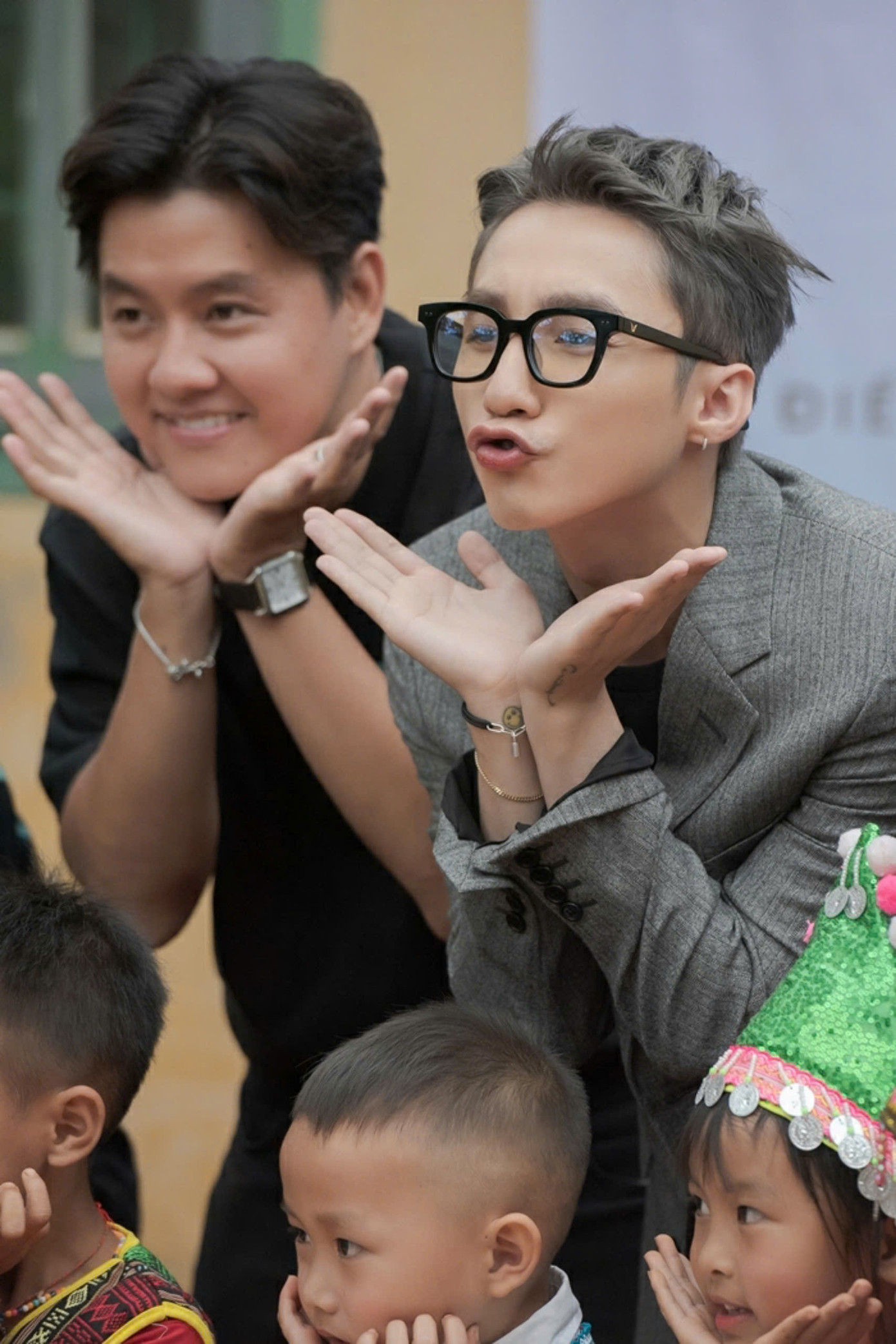 Giọng ca “Lạc trôi” đến với trẻ thơ vùng cao