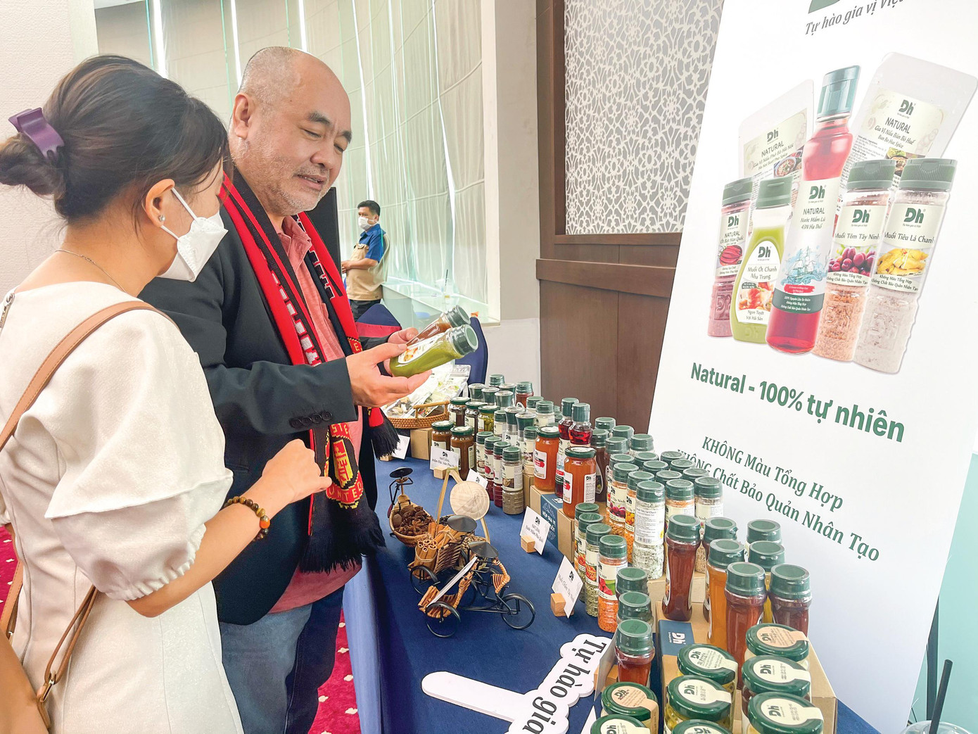 Ông Nguyễn Trung Dũng (kiều bào Ba Lan) đã đưa gia vị Việt đến nhiều quốc gia trên thế giới Ông Nguyễn Trung Dũng (kiều bào Ba Lan) đã đưa gia vị Việt đến nhiều quốc gia trên thế giới