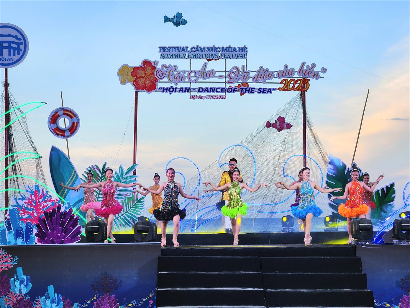 Các lễ hội du lịch đóng vai trò quảng bá hình ảnh cho điểm đến. Ảnh: DƯƠNG TRIỀU Các lễ hội du lịch đóng vai trò quảng bá hình ảnh cho điểm đến. Ảnh: DƯƠNG TRIỀU