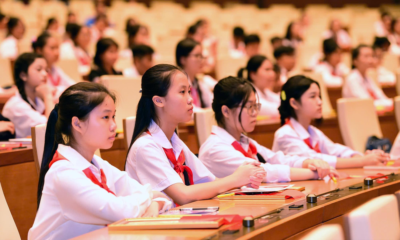 Đại biểu phiên họp giả định “Quốc hội trẻ em” lần thứ II, năm 2024 tại phiên khai mạc Ảnh: XUÂN TÙNG Đại biểu phiên họp giả định “Quốc hội trẻ em” lần thứ II, năm 2024 tại phiên khai mạc Ảnh: XUÂN TÙNG