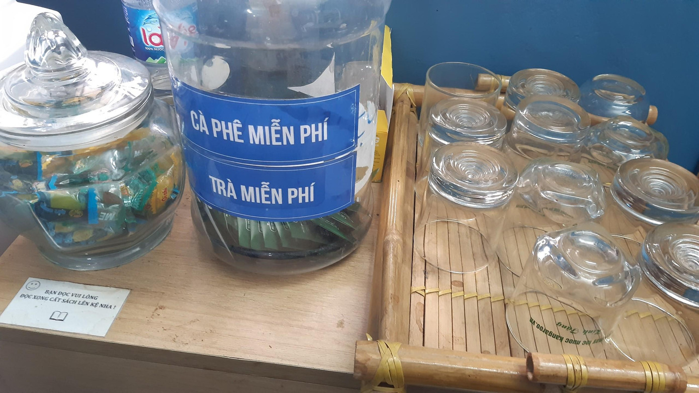 Trà và cà phê miễn phí