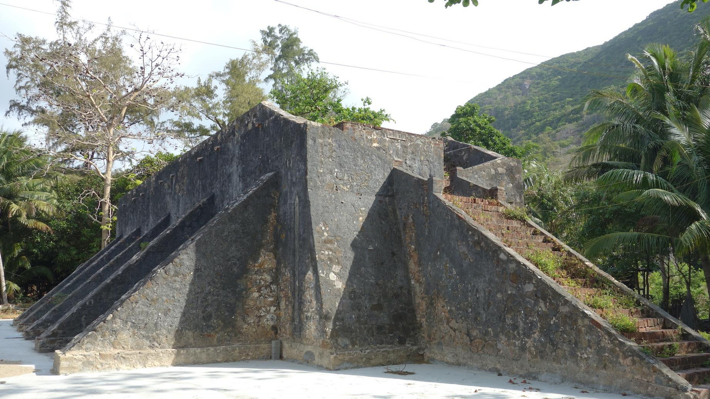 Pháo đài Anh - chứng minh sự hiện diện của người Anh tại Côn Đảo Pháo đài Anh - chứng minh sự hiện diện của người Anh tại Côn Đảo