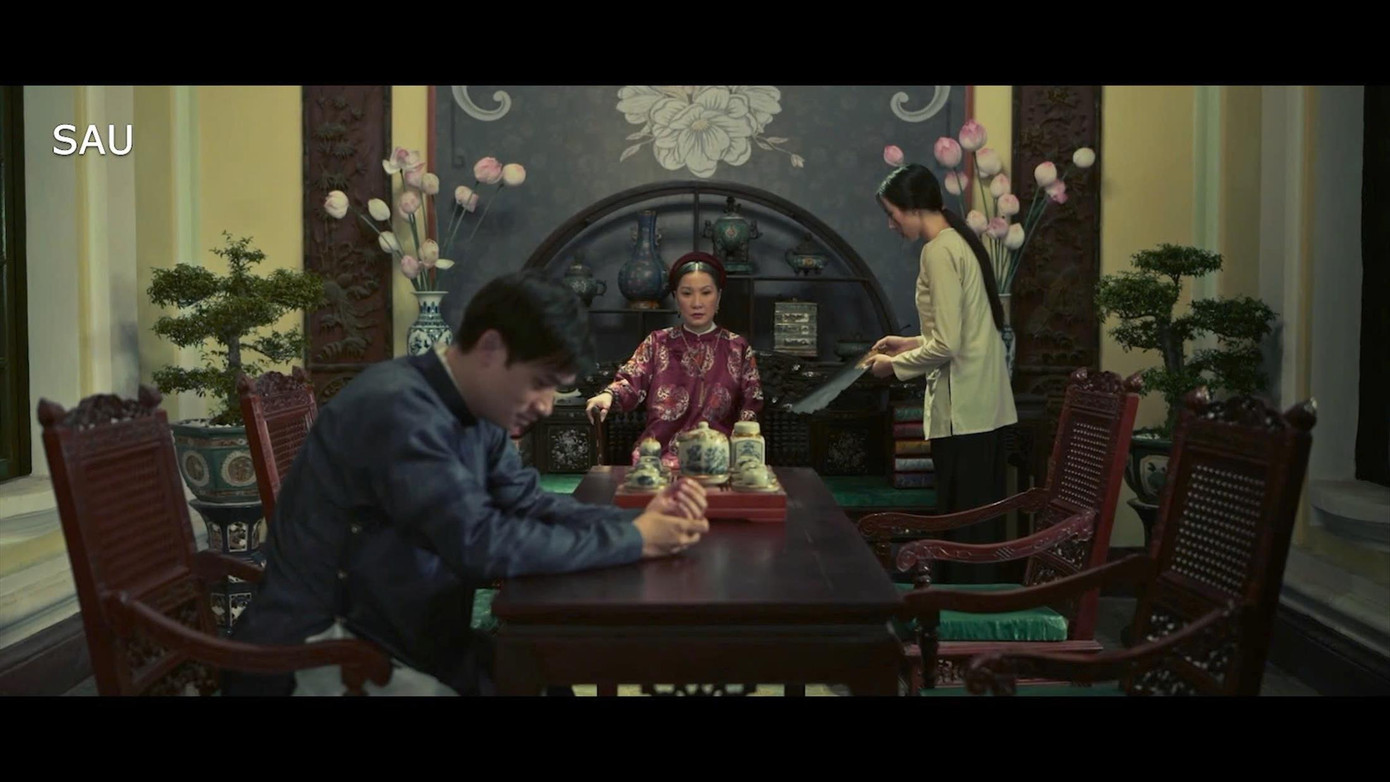 Linh miêu mượn khung cảnh gia môn quyền quý ở Huế để kể chuyện ma.