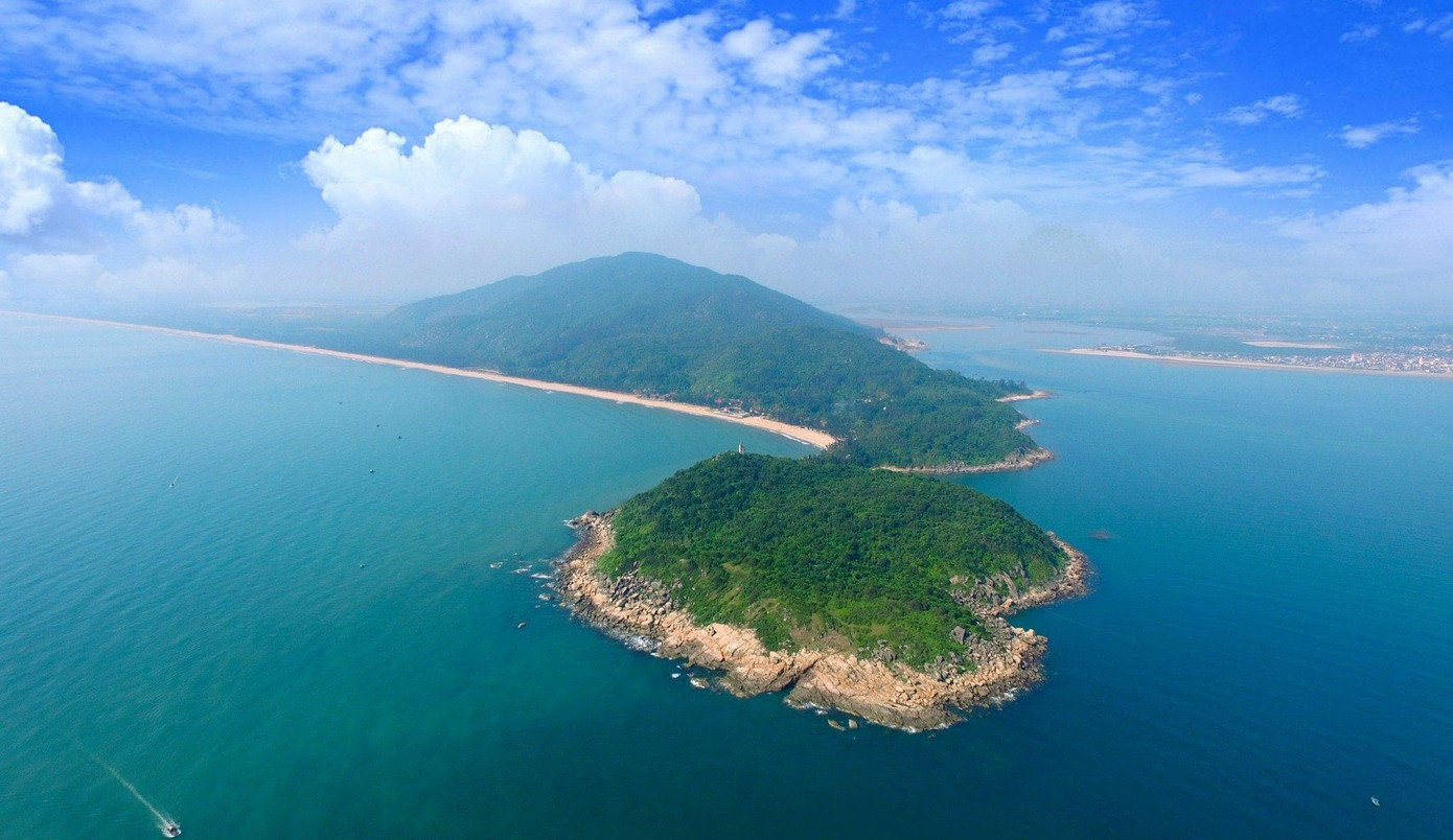 Danh thắng Quỳnh Viên - Long Ngâm, nơi rồng vươn ra biển