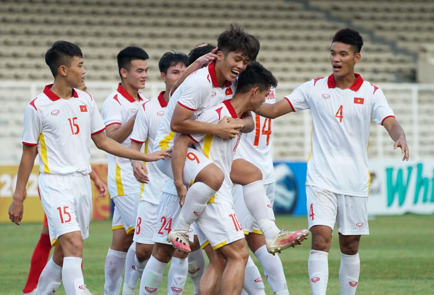 Vượt qua chính mình, việc giành chiến thắng trước U19 Malaysia không phải nhiệm vụ quá khó với U19 Việt Nam