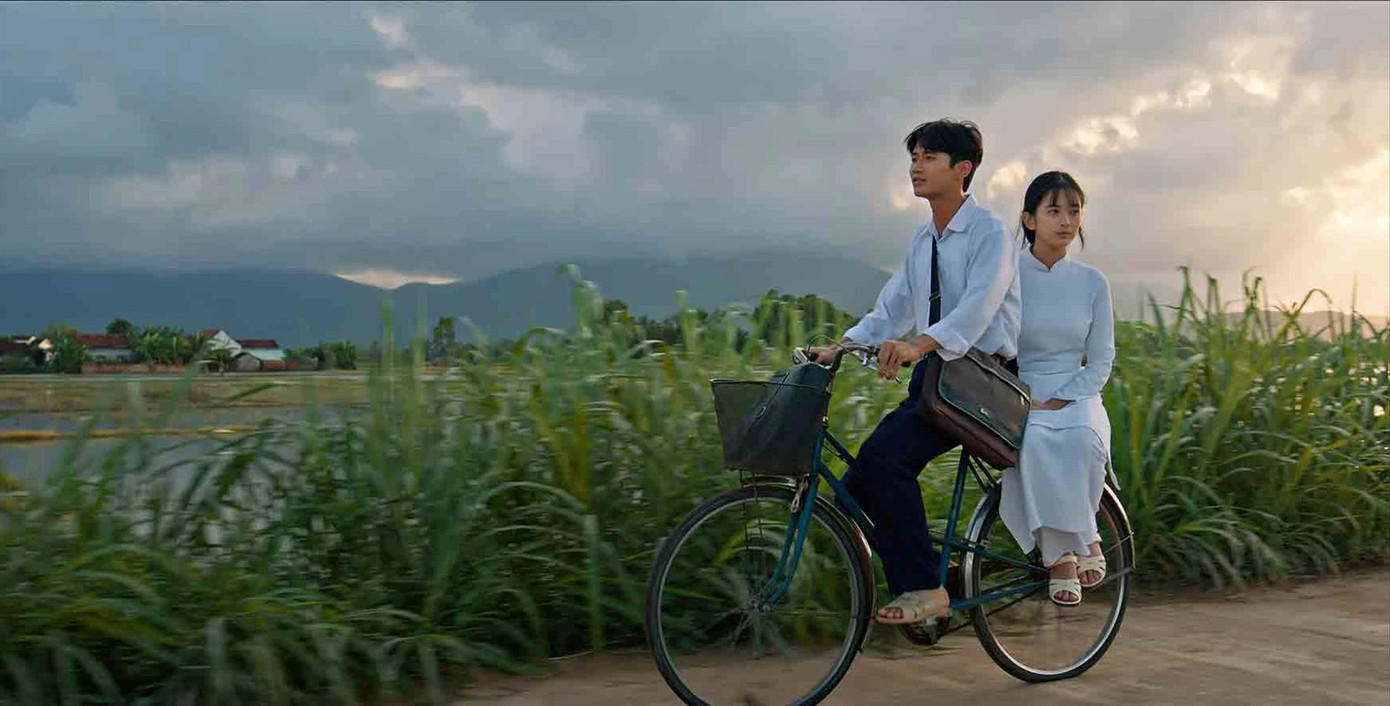 Cảnh sắc Phú Yên nên thơ làm nền cho chuyện tình học trò Cảnh sắc Phú Yên nên thơ làm nền cho chuyện tình học trò