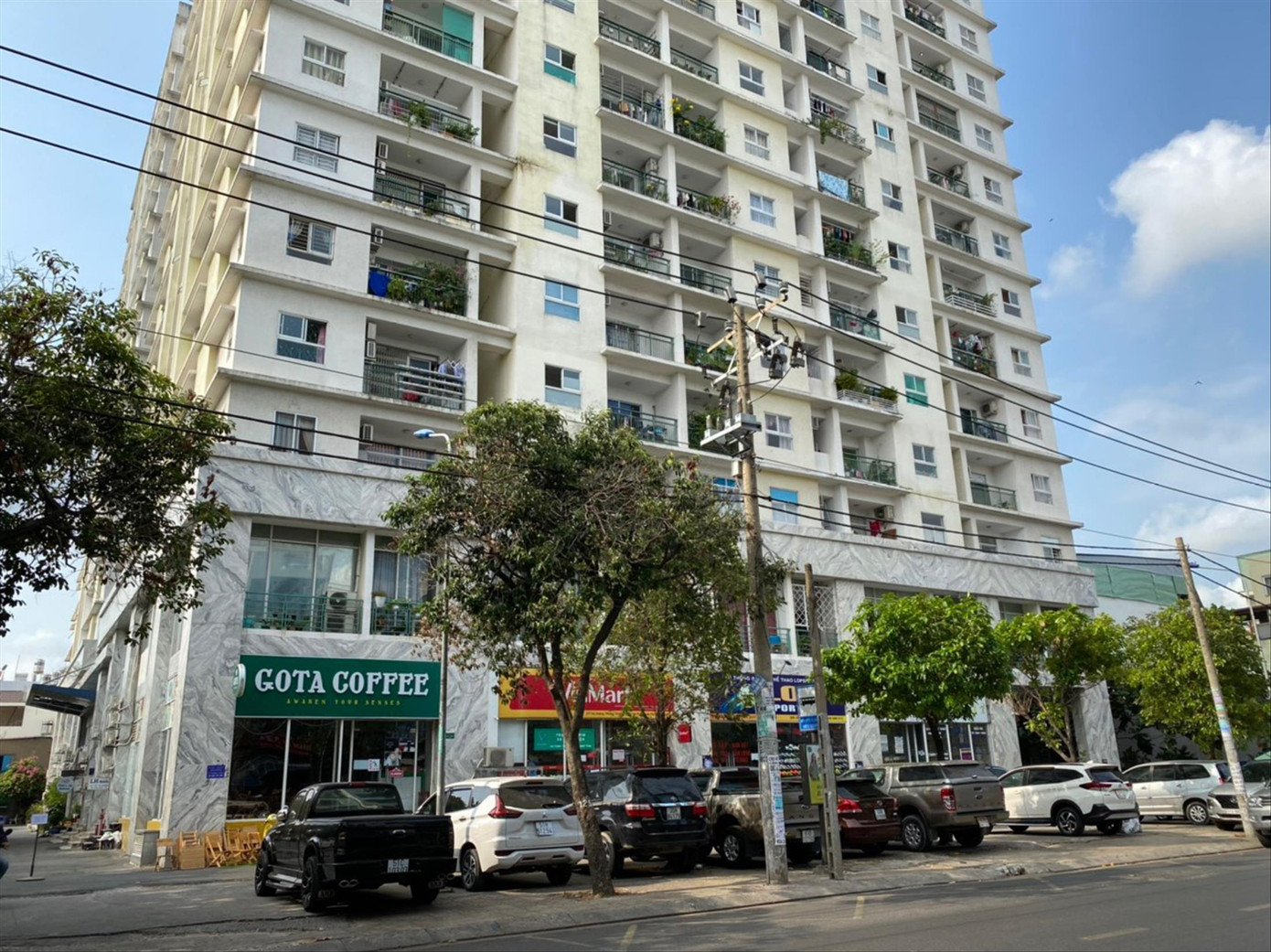 Chung cư Khang Gia Tân Hương có 3 lần “chẻ” nhỏ căn hộ, đẩy tổng số căn hộ từ 232 tăng lên 409 căn. Ảnh: D.Q Chung cư Khang Gia Tân Hương có 3 lần “chẻ” nhỏ căn hộ, đẩy tổng số căn hộ từ 232 tăng lên 409 căn. Ảnh: D.Q