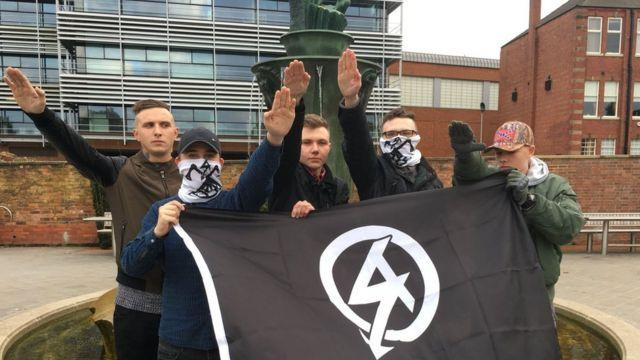 Các thành viên nhóm chủ nghĩa cực đoan National Action