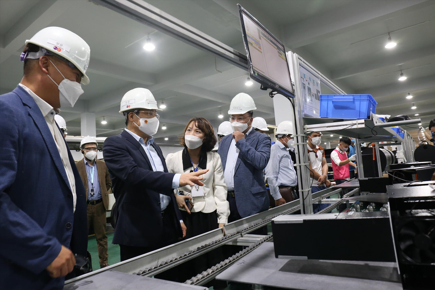 Lãnh đạo tỉnh Bắc Giang luôn chủ động đi cơ sở, bám sát địa bàn, động viên doanh nghiệp kinh doanh, sản xuất Lãnh đạo tỉnh Bắc Giang luôn chủ động đi cơ sở, bám sát địa bàn, động viên doanh nghiệp kinh doanh, sản xuất