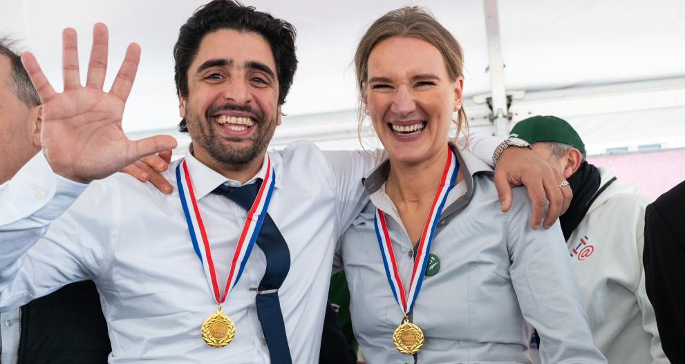 Anh Samy Lamrous và cô Pauline Van Wymeersch, người chiến thắng Course des Café