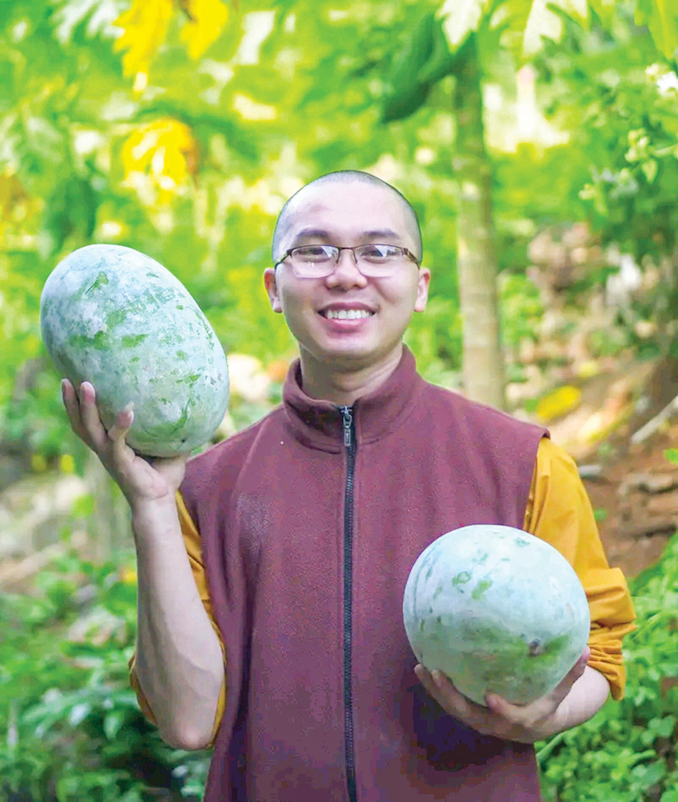 Vượt lên căn bệnh trầm cảm, vị sư trẻ Thích Khải Tuấn đang tạo ra một cộng đồng hiểu biết và lan tỏa tình yêu thương Vượt lên căn bệnh trầm cảm, vị sư trẻ Thích Khải Tuấn đang tạo ra một cộng đồng hiểu biết và lan tỏa tình yêu thương