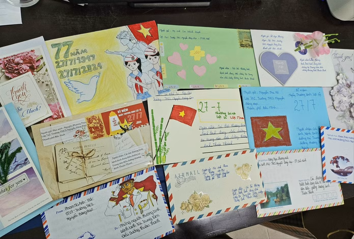 Những bức thư của các em học sinh tỉnh Bắc Ninh gửi đến thương binh, bệnh binh và anh hùng liệt sỹ. Những bức thư của các em học sinh tỉnh Bắc Ninh gửi đến thương binh, bệnh binh và anh hùng liệt sỹ.