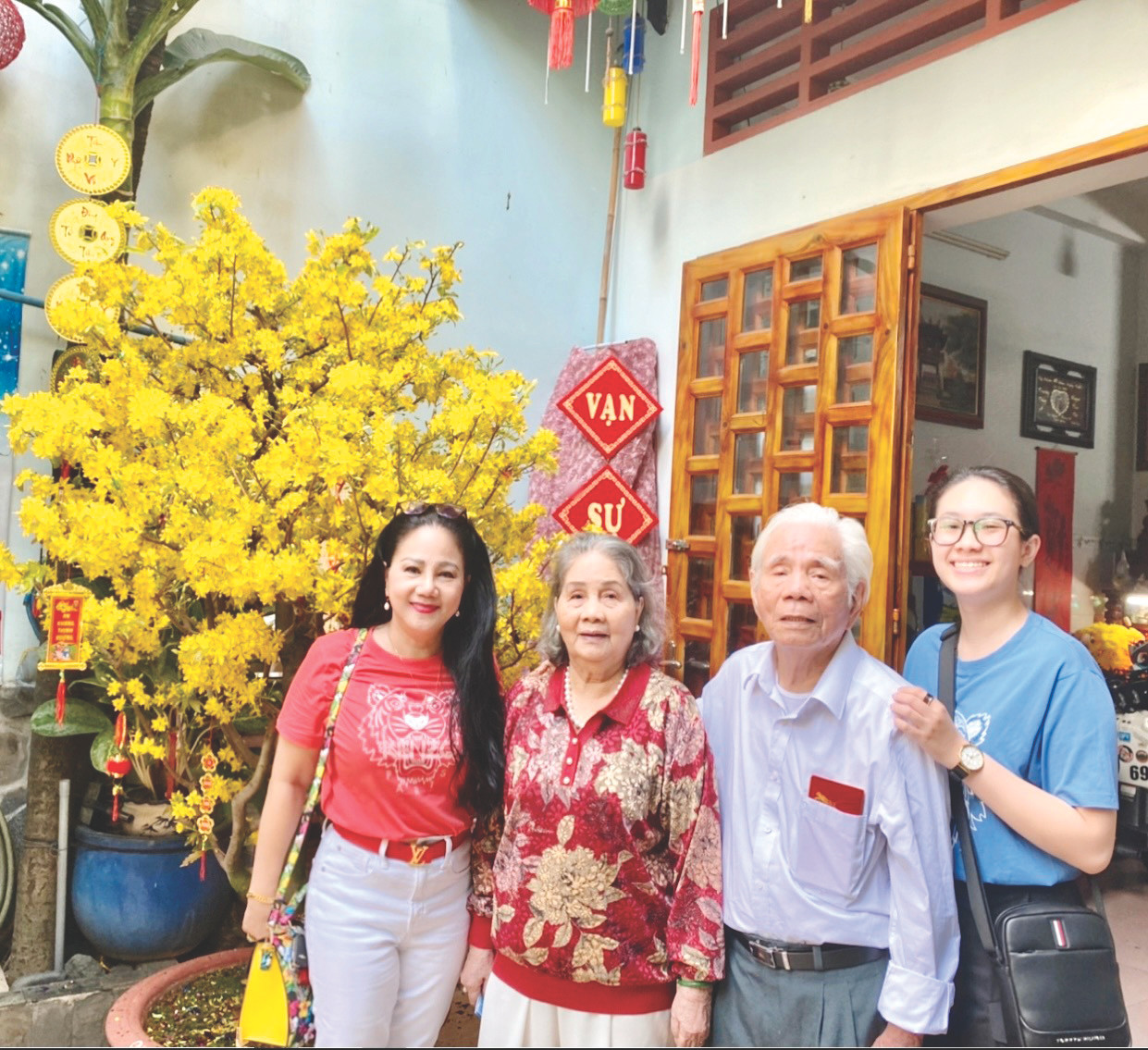 “Nữ hoàng nhạc Rock” vui Tết bên gia đình “Nữ hoàng nhạc Rock” vui Tết bên gia đình