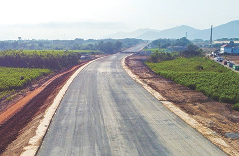 Một đoạn cao tốc Biên Hòa – Vũng Tàu đã thành hình