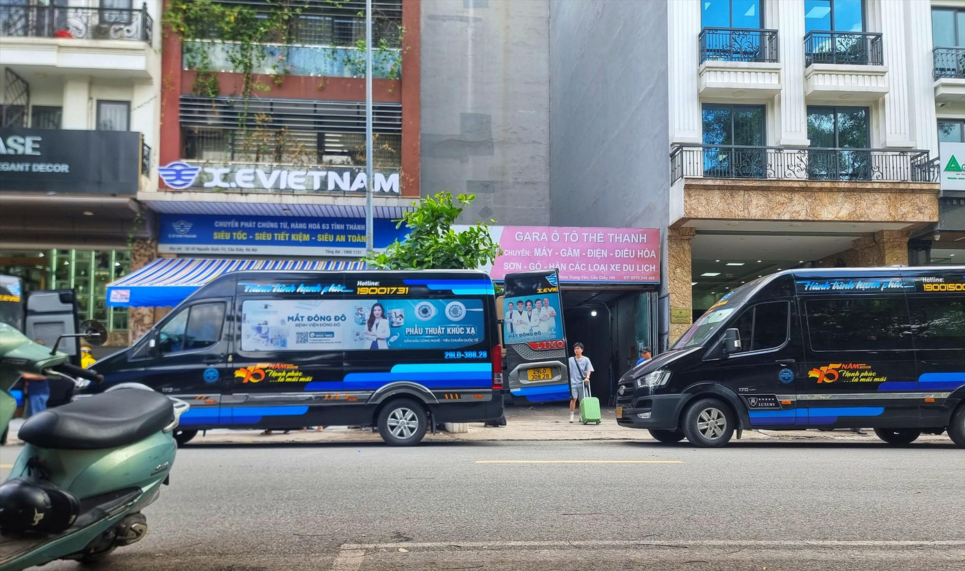 Dù sở hữu số lượng xe limousine hợp đồng “khủng” và có số lượng khách bằng một nửa bến xe Giáp Bát, X.E Việt Nam năm ngoái chỉ lãi ròng 72 triệu đồng.