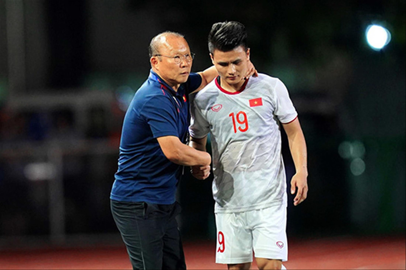 HLV Park Hang-seo có thể không có Quang Hải ở AFF Cup 2022? ảnh: Anh Đoàn