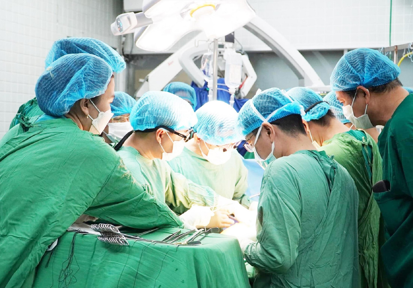 Nếu không ngăn chặn được hồ sơ giả, các bệnh viện sẽ vô tình tiếp tay cho hoạt động phạm pháp trong ghép tạng và mang thai hộảnh: Vân Sơn