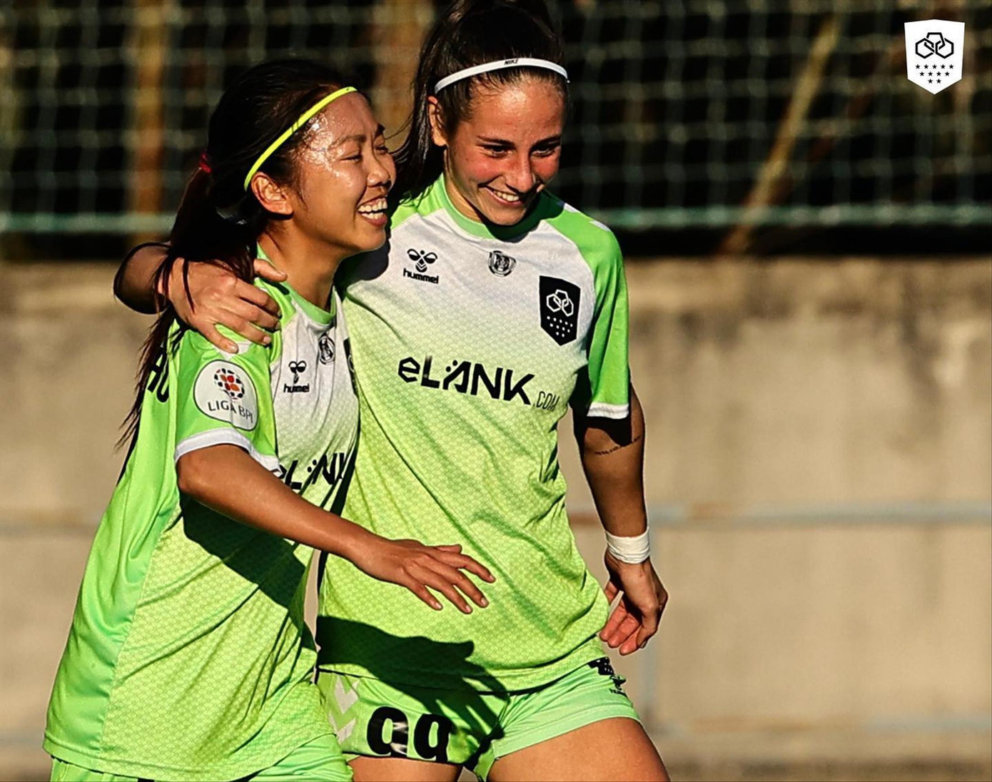 Huỳnh Như là người hùng của Lank trong trận thắng Torreense 2-1. Ảnh: Lank Vilaverdense