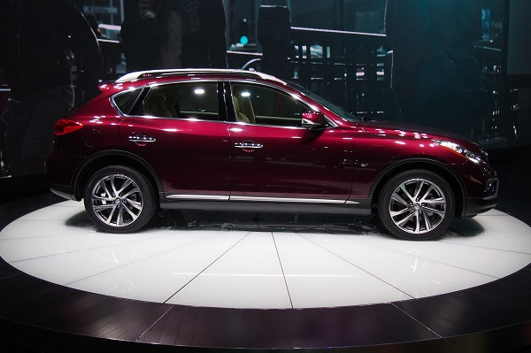 Infiniti QX50 2016 sang hơn với trục cơ sở kéo dài ảnh 2