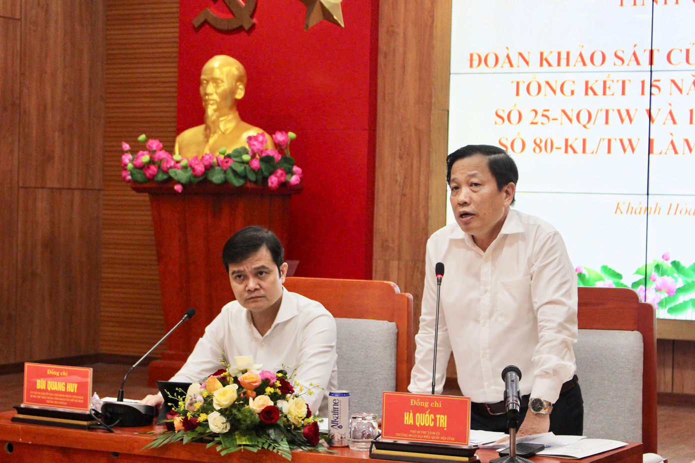 Ông Hà Quốc Trị - Phó Bí thư Tỉnh ủy Khánh Hòa, nêu ý kiến tại buổi làm việc. Ông Hà Quốc Trị - Phó Bí thư Tỉnh ủy Khánh Hòa, nêu ý kiến tại buổi làm việc.