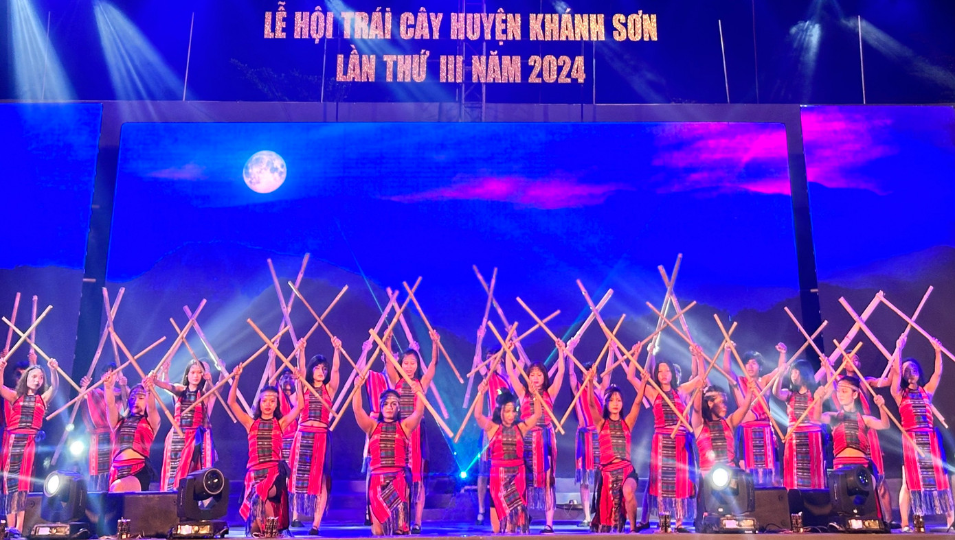 Ngày 10/8, tại huyện Khánh Sơn, tỉnh Khánh Hòa đã chính thức khai mạc Lễ hội trái cây Khánh Sơn năm 2024, thu hút đông đảo người dân và du khách tham gia.