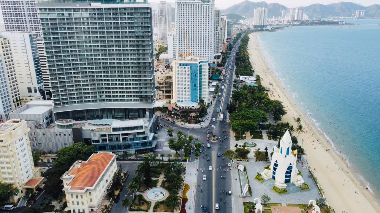 Liên hoan du lịch biển Nha Trang với chủ đề “Vịnh ngọc Nha Trang bừng sáng” sẽ được tổ chức từ ngày 13-16/6.