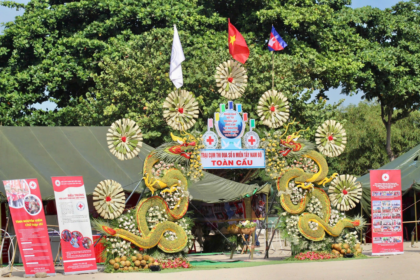 Hoạt động nằm trong khuôn khổ Hội trại thanh niên, tình nguyện viên Chữ thập đỏ toàn quốc lần thứ VI với chủ đề Tình nguyện xanh - vì một cộng đồng an toàn, nhân ái. Hoạt động nằm trong khuôn khổ Hội trại thanh niên, tình nguyện viên Chữ thập đỏ toàn quốc lần thứ VI với chủ đề Tình nguyện xanh - vì một cộng đồng an toàn, nhân ái.