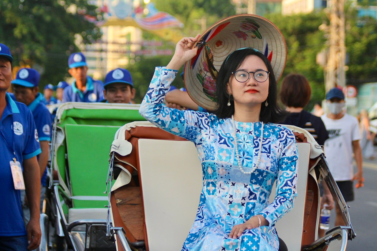 Ai ai cũng thích thú khi được góp mặt trong hoạt động đầy ý nghĩa này.