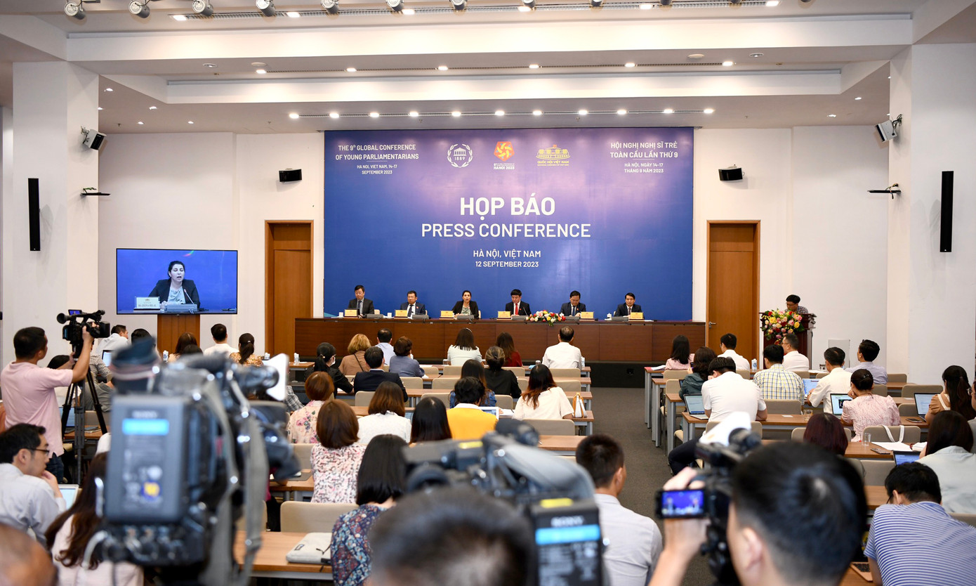 Quang cảnh buổi họp báo thông tin Hội nghị Nghị sĩ trẻ toàn cầu lần thứ 9. Ảnh: Như Ý