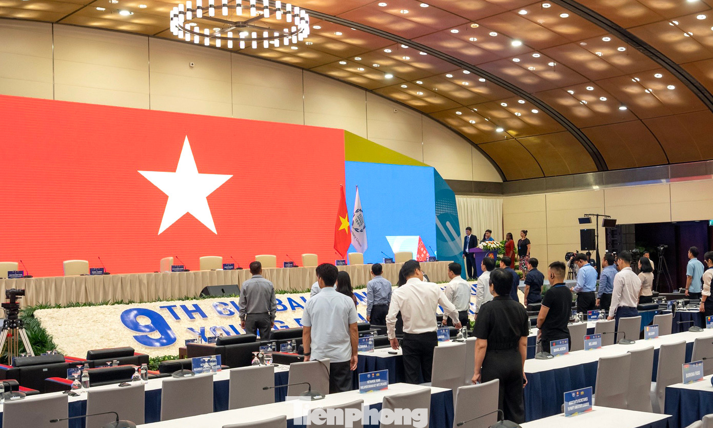 Quang cảnh phòng họp Hội nghị Nghị sĩ trẻ toàn cầu lần thứ 9. (Ảnh: Nhật Minh) Quang cảnh phòng họp Hội nghị Nghị sĩ trẻ toàn cầu lần thứ 9. (Ảnh: Nhật Minh)