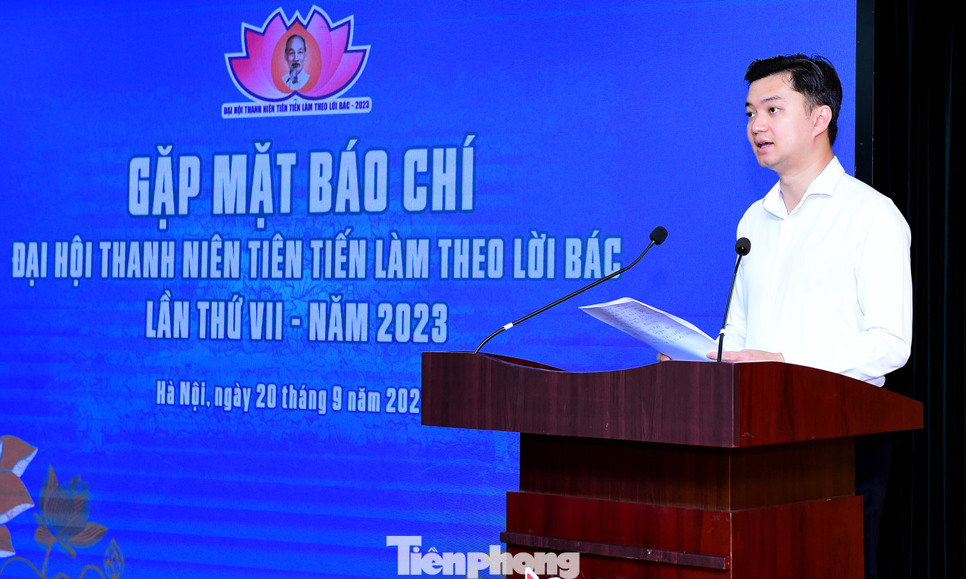 Anh Nguyễn Minh Triết phát biểu tại buổi họp báo. Ảnh: Xuân Tùng