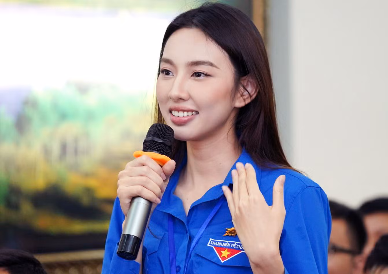 Các đại biểu phát biểu ý kiến tại chương trình.