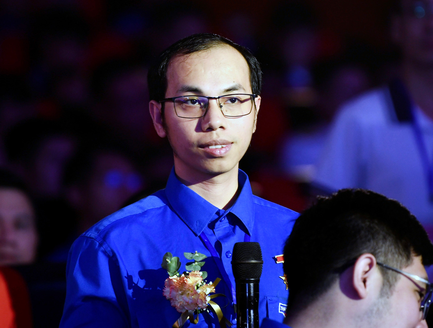 Trong chương trình đã diễn ra phần giao lưu, chia sẻ với các gương mặt tiêu biểu, là anh Nguyễn Tiến Viễn - Giám đốc Công ty cổ phần công nghệ Gostream, Gương mặt trẻ Việt Nam triển vọng 2020; vận động viên Nguyễn Thị Hồng; Hoa hậu Hòa bình Quốc tế 2021 Nguyễn Thúc Thùy Tiên đến từ TP. Hồ Chí Minh; anh Lê Anh Tiến - CEO Chatbot Việt Nam, Gương mặt trẻ Việt Nam tiêu biểu 2019.