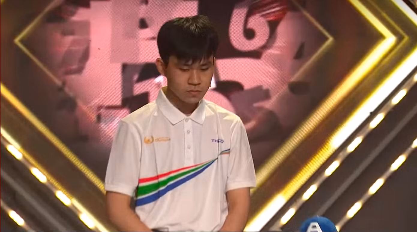 Nam Sơn giải chính xác từ khóa ở phần thi Vượt chướng ngại vật.