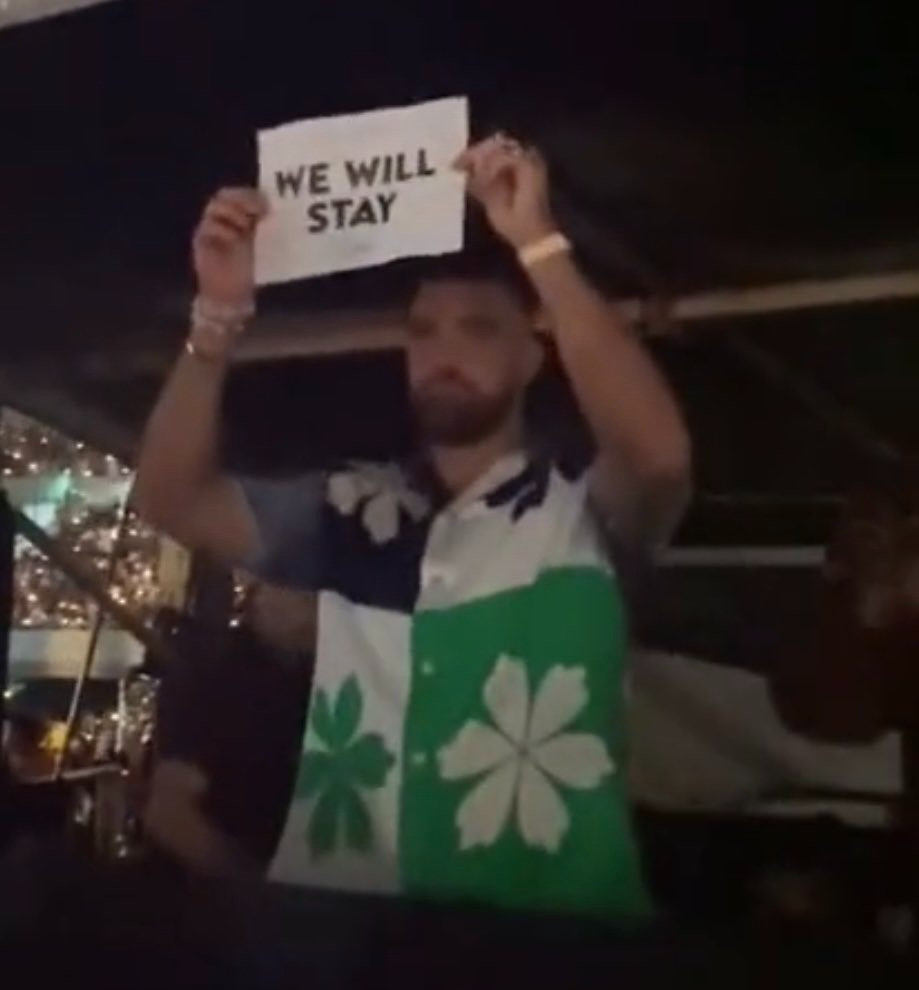 Travis Kelce khẳng định mối quan hệ của anh và Taylor sẽ bền chặt.