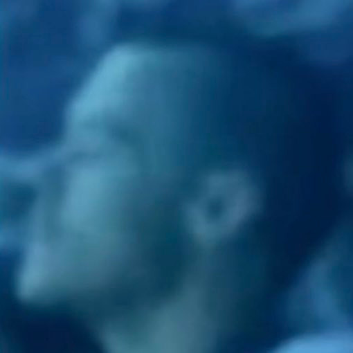 Harry Styles được cho là đã cạo đầu. Harry Styles được cho là đã cạo đầu.