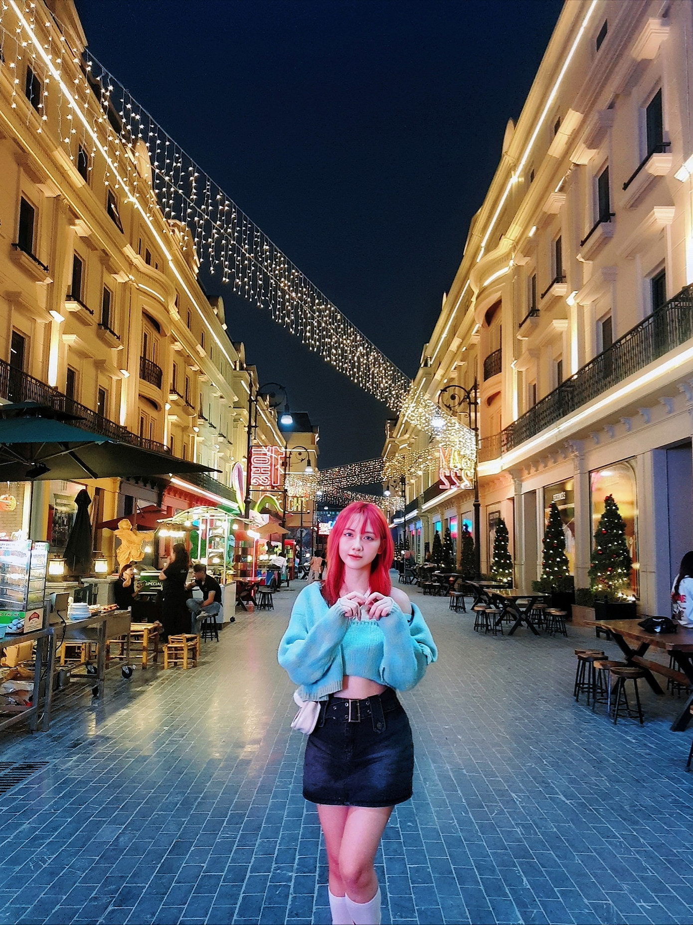 Teen sẽ “bỏ túi” một album ảnh cực đẹp khi check-in tại phố đi bộ Carnaby. Ảnh: Lê Thủy