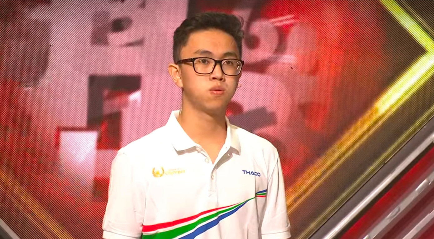 Thế Vinh hồi hộp chờ kết quả phần thi Vượt chướng ngại vật. Thế Vinh hồi hộp chờ kết quả phần thi Vượt chướng ngại vật.