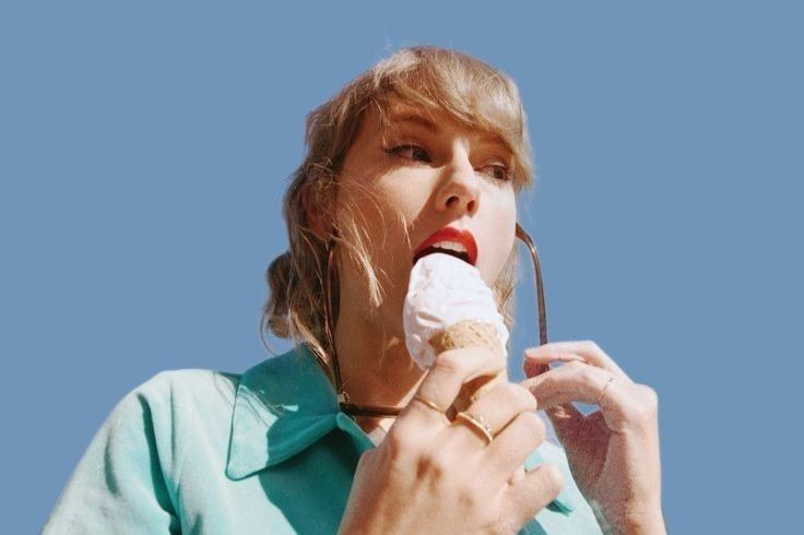 1989 (Taylor's Version) được dự đoán sẽ công phá nhiều bảng xếp hạng âm nhạc trên thế giới.