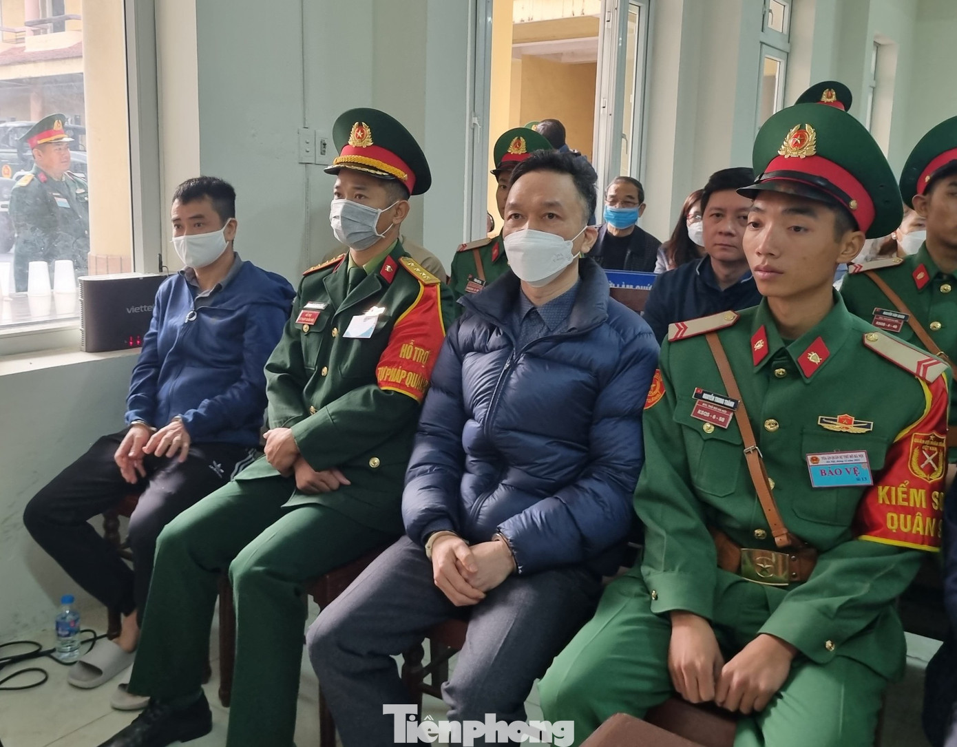 Bị cáo Hồ Anh Sơn và Phan Quốc Việt. Bị cáo Hồ Anh Sơn và Phan Quốc Việt.