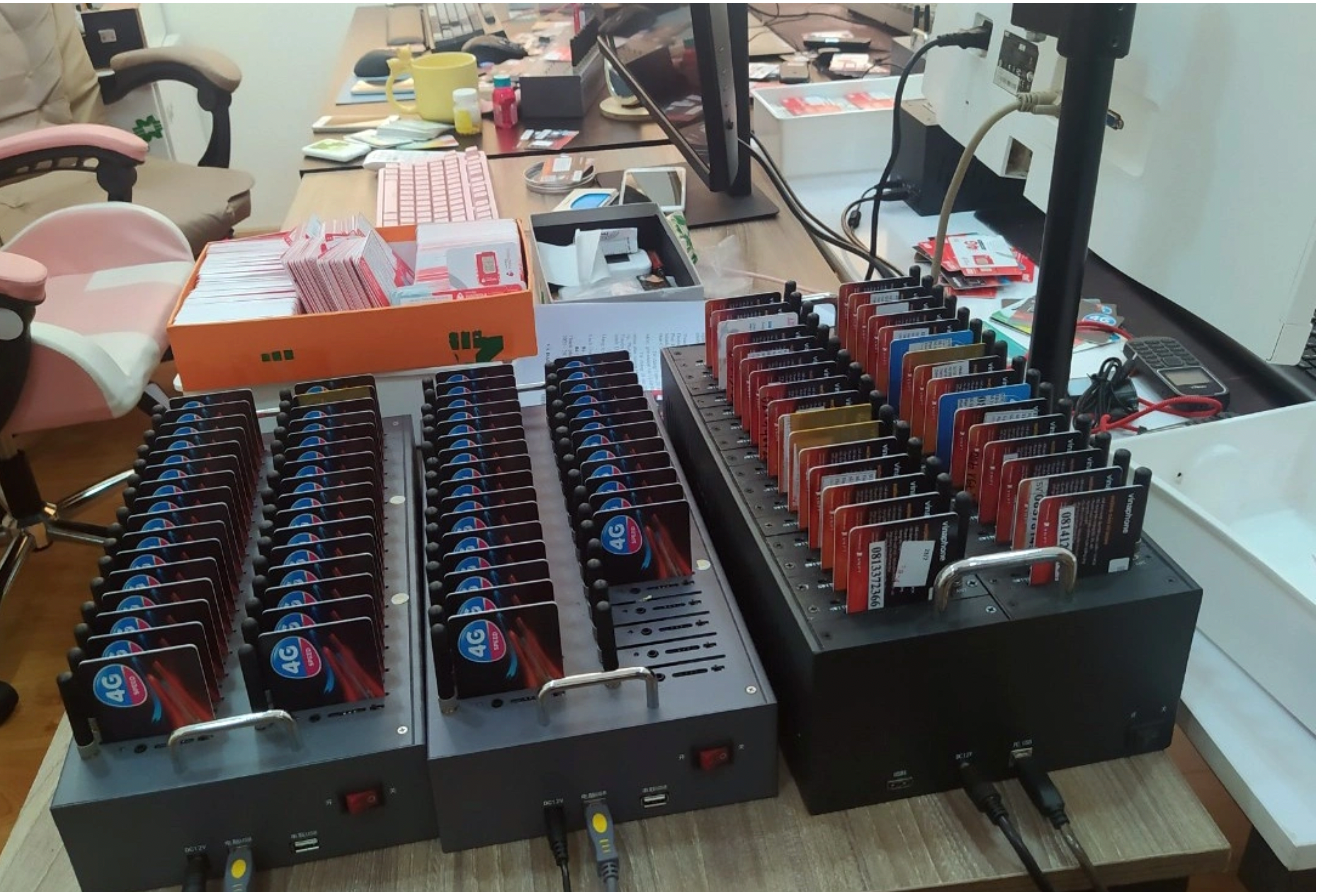 Cảnh sát triệt phá nhiều vụ mua bán thông tin cá nhân. Cảnh sát triệt phá nhiều vụ mua bán thông tin cá nhân.