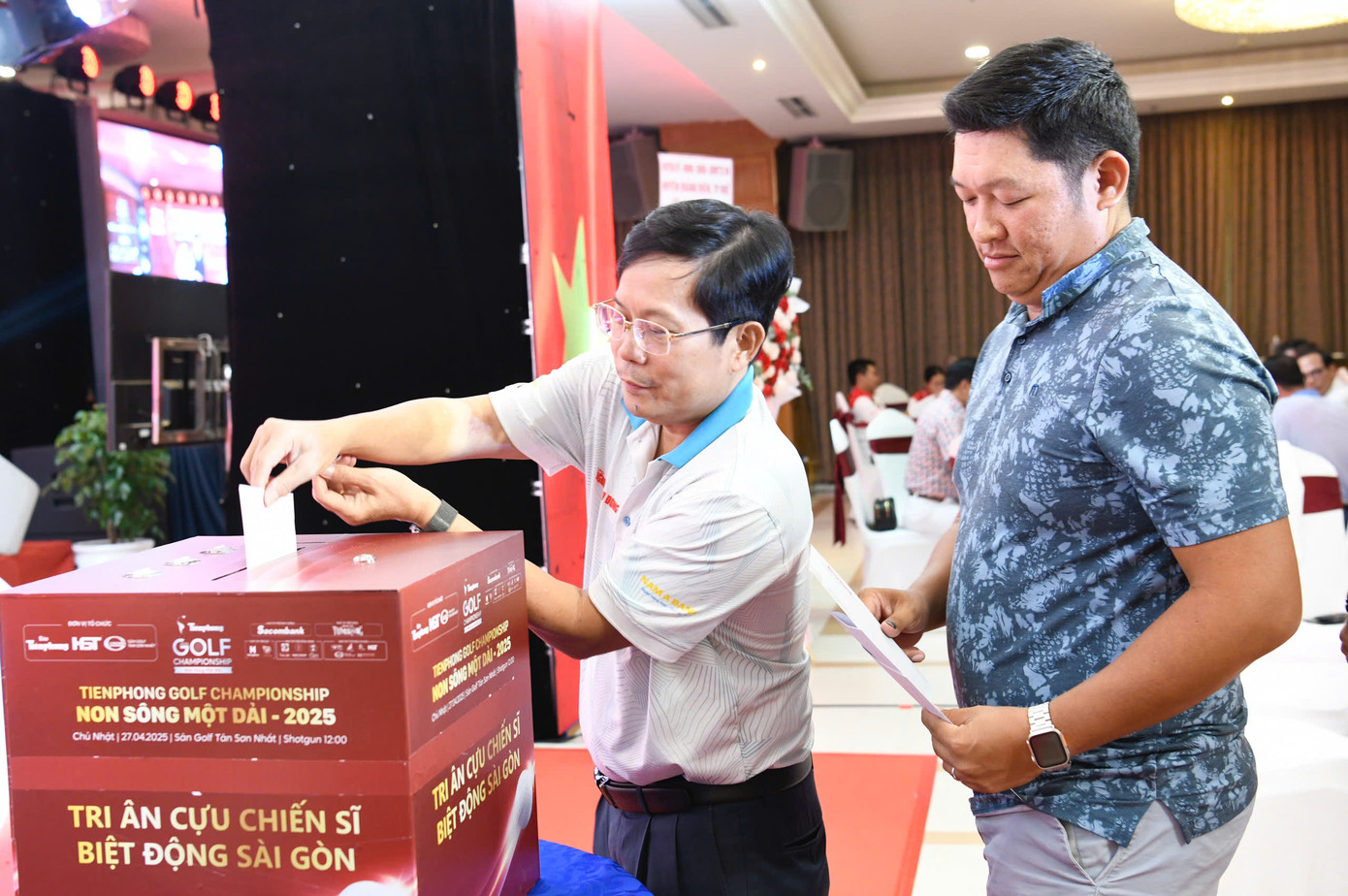 Golfer Tăng Thành Trung vô địch Tiền Phong Golf Championship - Non sông một dải ảnh 23