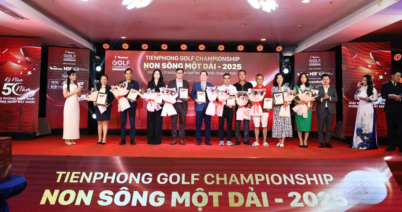 Golfer Tăng Thành Trung vô địch Tiền Phong Golf Championship - Non sông một dải ảnh 15