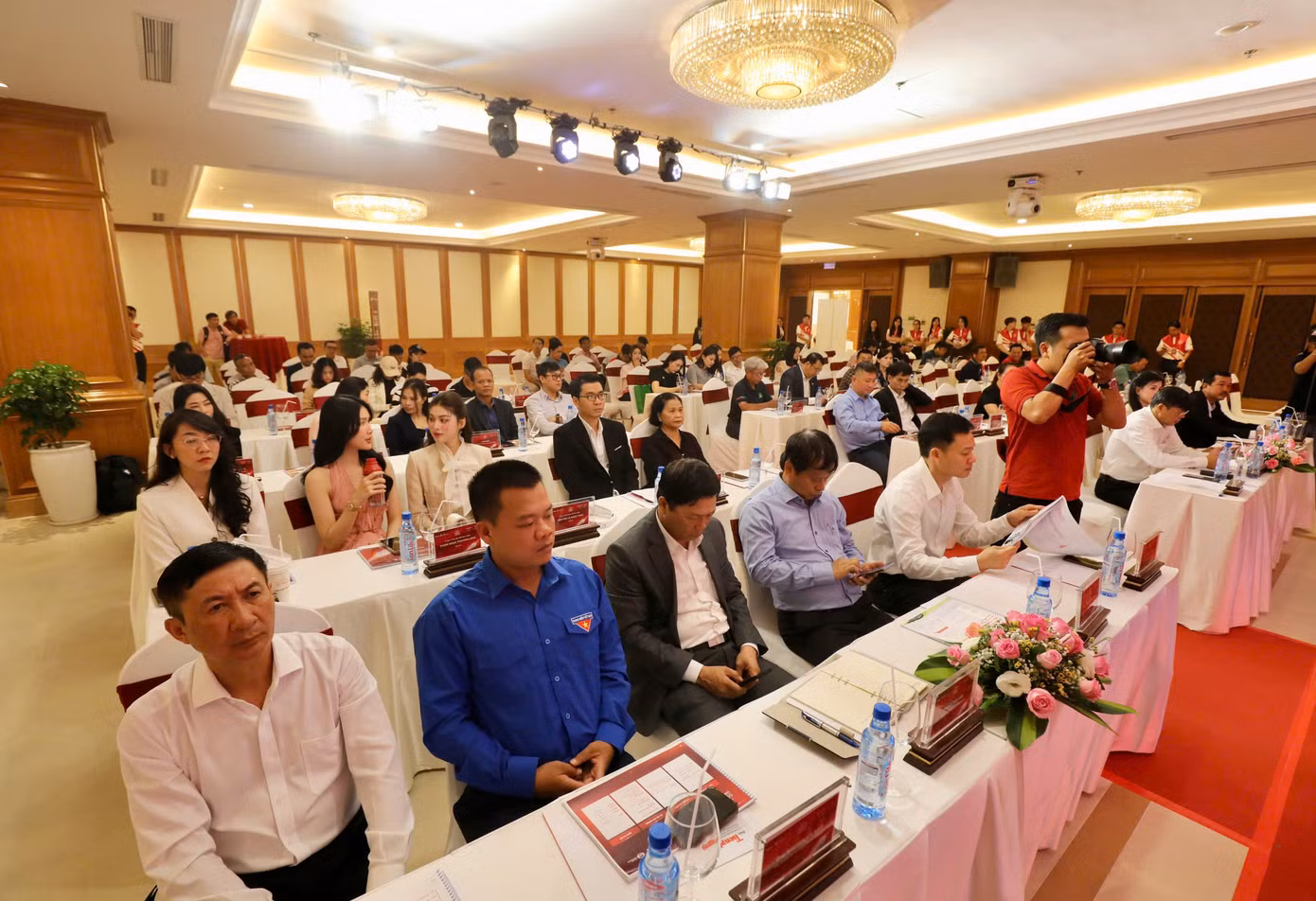 Khởi động Giải Tiền Phong Golf Championship - Non sông một dải ảnh 12