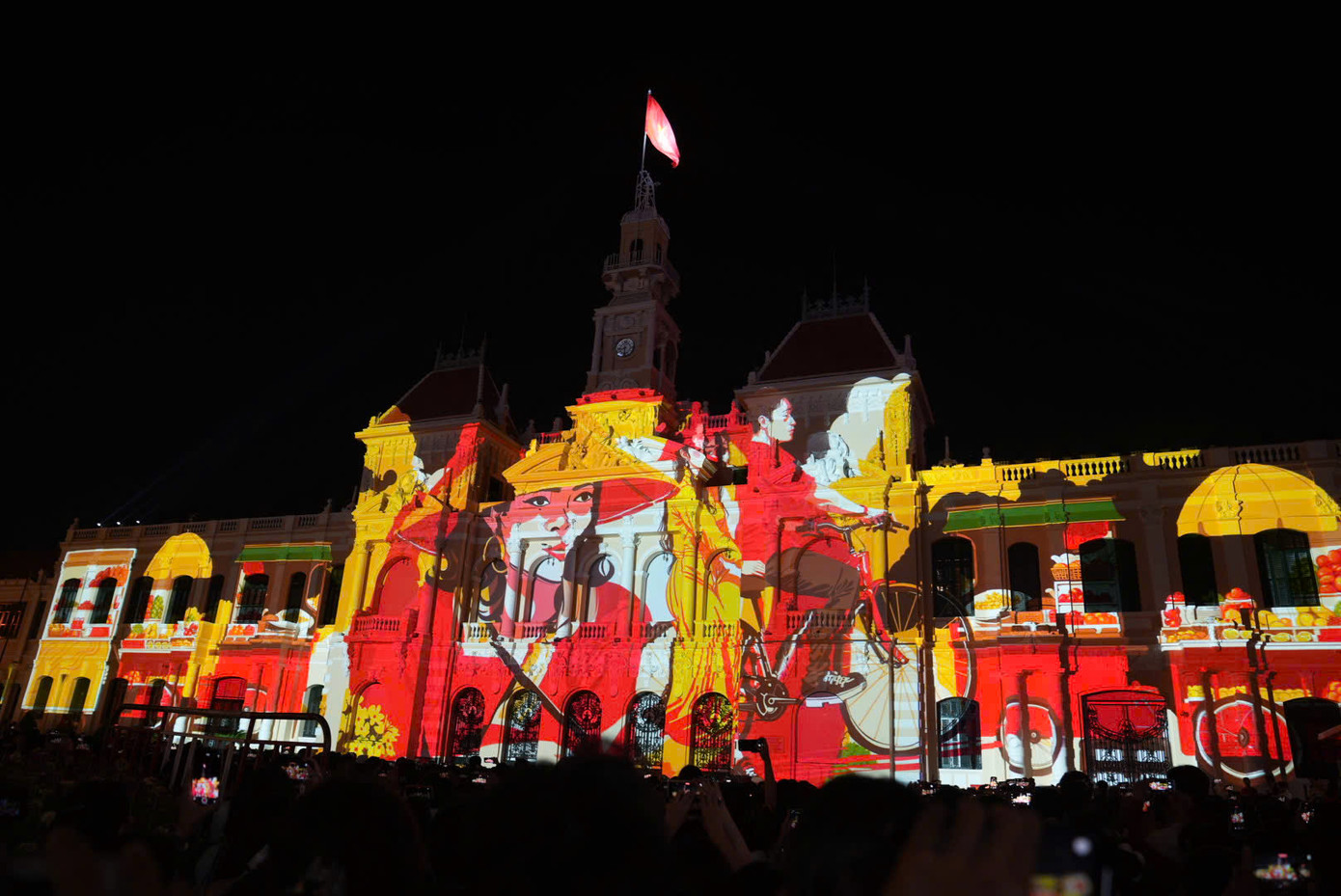 Màn 3D mapping có sự góp mặt của các nước Pháp, Bỉ, Singapore