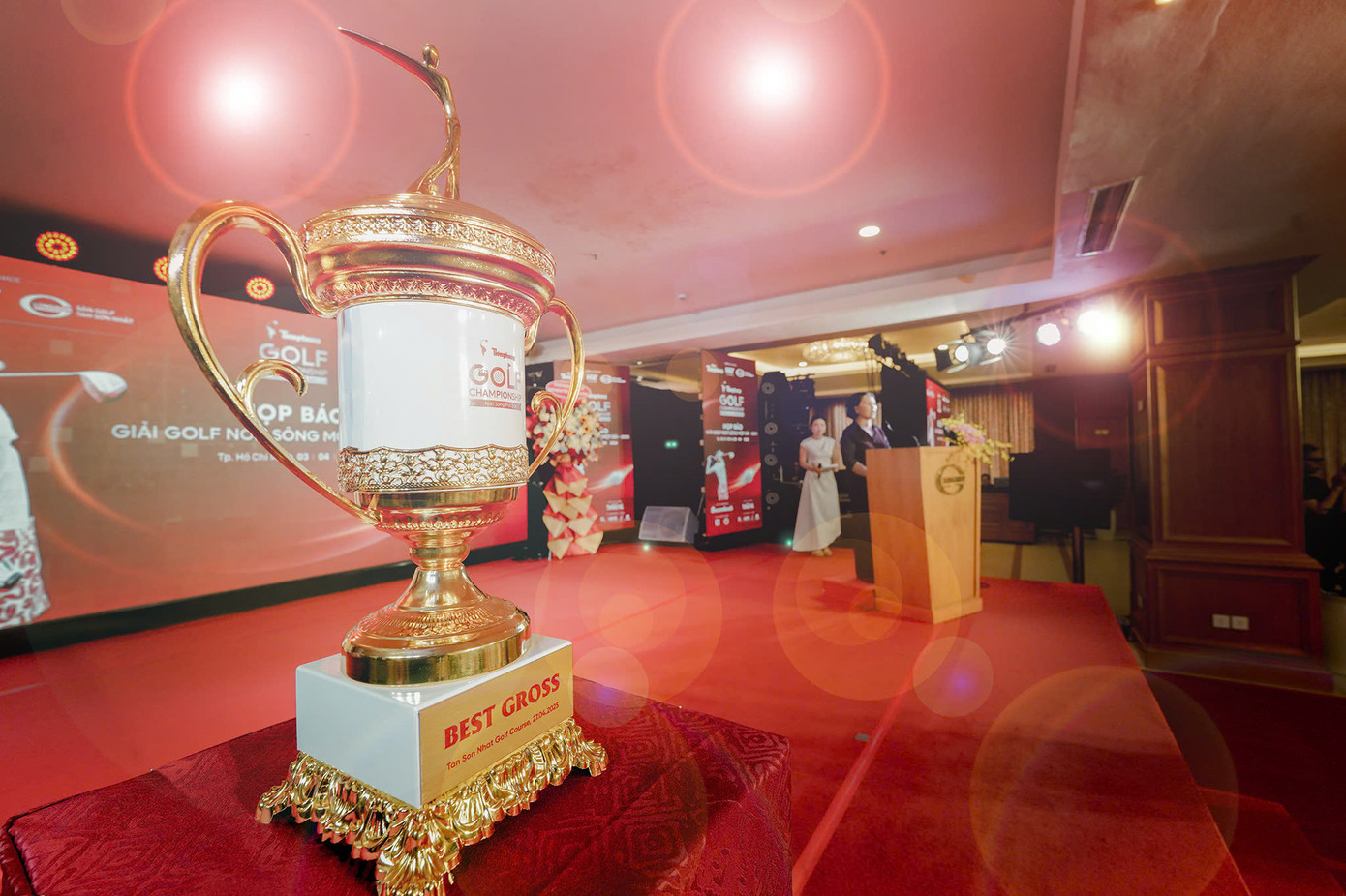 Khởi động Giải Tiền Phong Golf Championship - Non sông một dải ảnh 16
