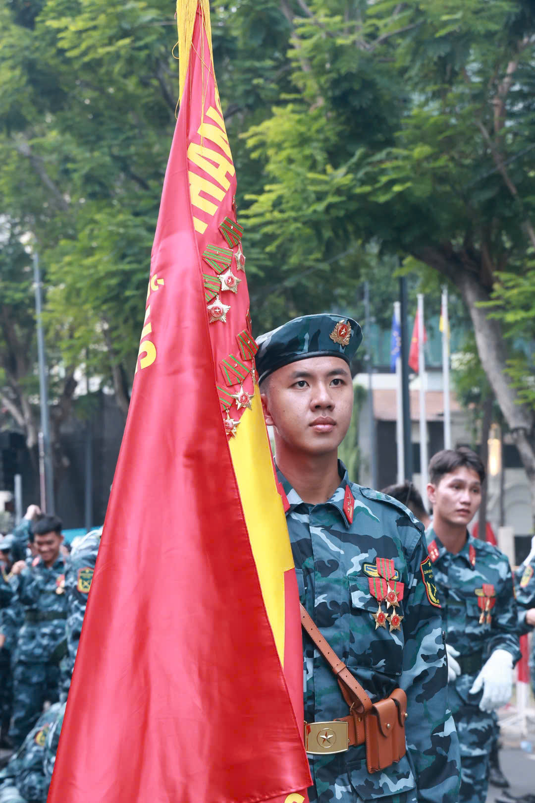 Đại lễ 30/4: Tự hào hai tiếng Việt Nam ảnh 56 Đại lễ 30/4: Tự hào hai tiếng Việt Nam ảnh 56