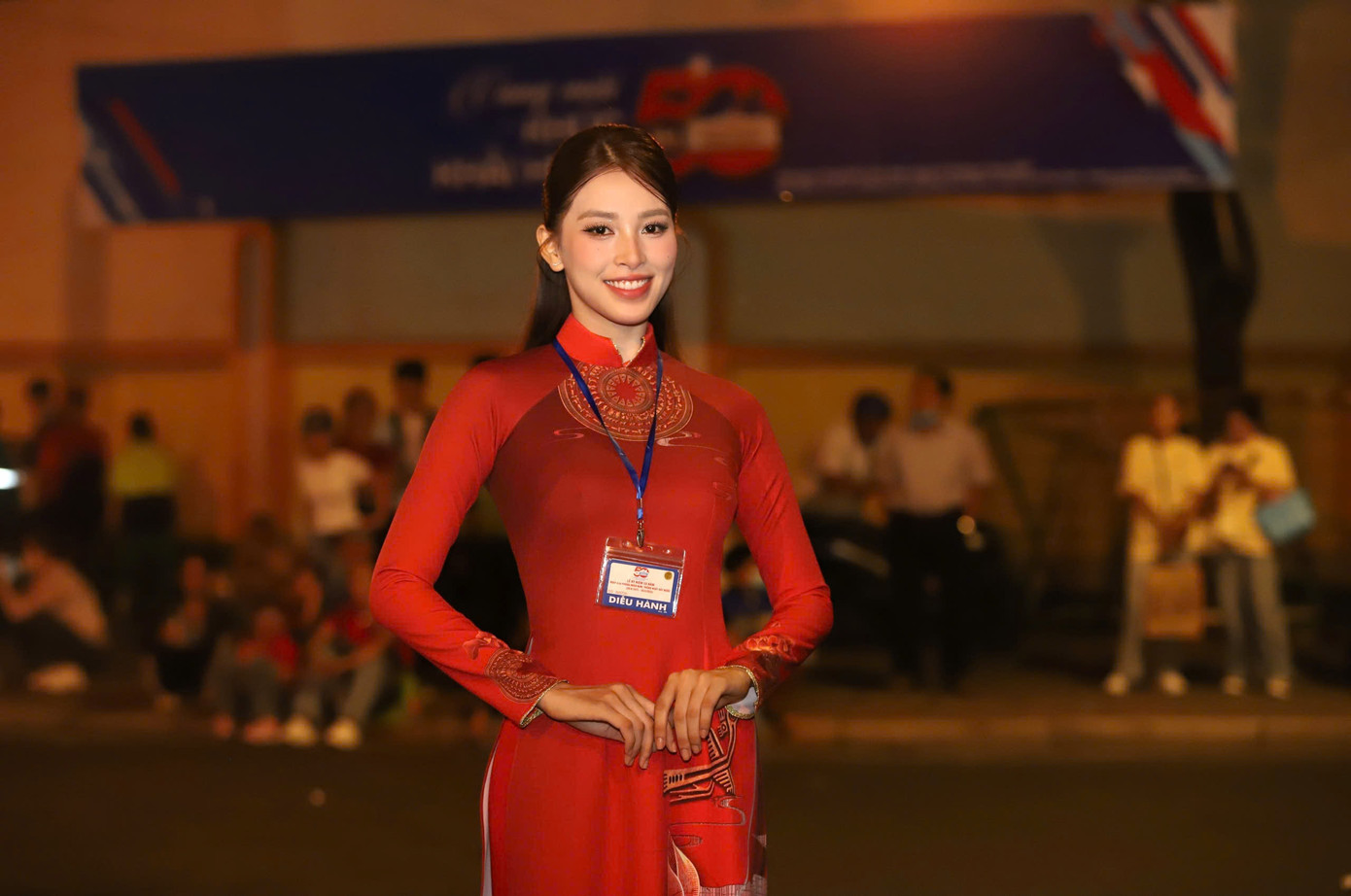 Đại lễ 30/4: Tự hào hai tiếng Việt Nam ảnh 2 Đại lễ 30/4: Tự hào hai tiếng Việt Nam ảnh 2