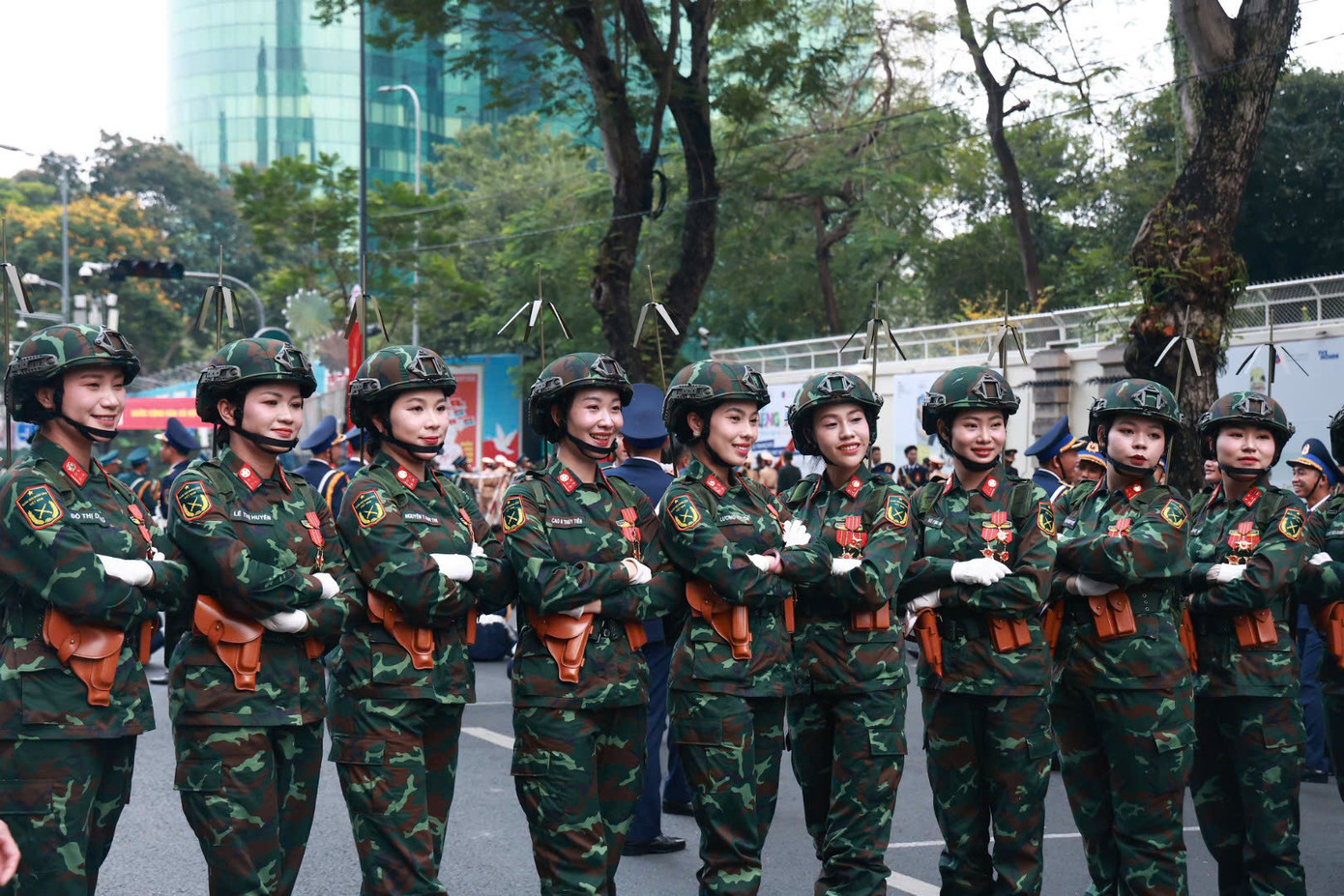 Đại lễ 30/4: Tự hào hai tiếng Việt Nam ảnh 60 Đại lễ 30/4: Tự hào hai tiếng Việt Nam ảnh 60