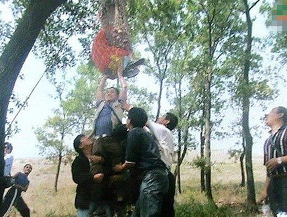 Kỹ xảo thô sơ, nghèo nàn không tưởng của ‘Tây du ký 1986’ ảnh 11